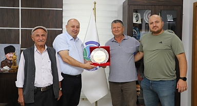 Muratlar Mahallesi’ne Yatırım: Belediyeye Teşekkür Ziyareti