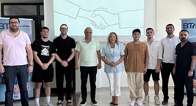 Öğrenci Girişimi QREATIONE, BAÜN TTO’da Dijital İş Fikirlerini Paylaştı