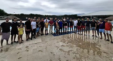 Susurluk Belediyesi Su Topu Turnuvası Sona Erdi: Heyecan Dolu Finalde Ödüller Sahiplerini Buldu