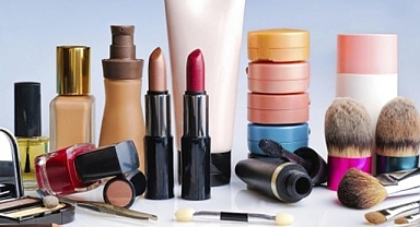 Türkiye’de Mikroboncuklu Kozmetik Ürünler Yasaklanıyor: Plastikle Mücadelede Yeni Adım