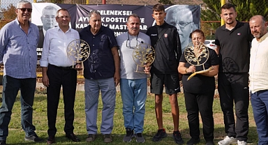 8. Geleneksel Ayvalık Dostluk ve Kardeşlik Masterler Futbol Turnuvası Başladı