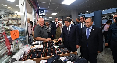 Adalet Bakanı Yılmaz Tunç Balıkesir’de Vatandaşlarla Buluştu