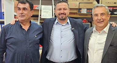 AK Parti İl Başkanı Mehmet Aydemir, Bandırma’da Çarşı Esnafını Ziyaret Etti