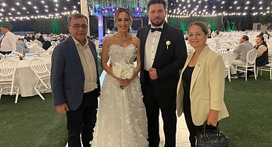 Altıeylül Belediye Başkanı Hakan Şehirli’den Genç Çiftlere Nikâh Töreninde Tebrik