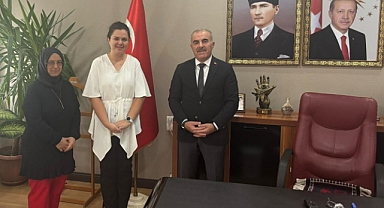 Altıeylül Cumhuriyet İlkokulu’ndan İl Milli Eğitim Müdürü Murat Demir’e Ziyaret