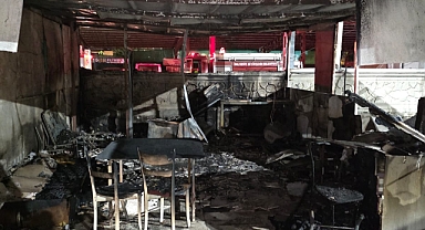 Ayvalık Küçükköy’de Pazar Yeri Yanı İşyerinde Korkutan Yangın