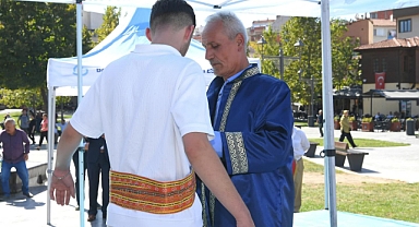 Balıkesir’de Ahilik Haftası Coşkusu: Zağnos Paşa Meydanı’nda Birlik ve Dayanışma