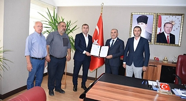 Balıkesir’de Eğitim ve Üretim El Ele: Süt Üreticileriyle İş Birliği Protokolü İmzalandı