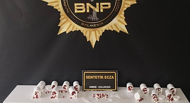Balıkesir’de Narkotik Operasyonu: 770 Sentetik Ecza Hap Ele Geçirildi