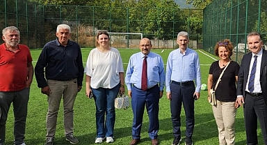 Balıkesir’de Spor Yatırımı: Kızılkeçili Halı Sahası Yerinde İncelendi