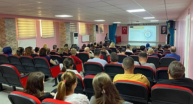 Balıkesir’de “Türkiye Yüzyılı Maarif Modeli” Eğitimi Başladı