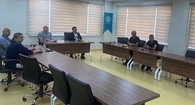 Balıkesir Üniversitesi Rektörü Prof. Dr. Yücel Oğurlu, Deney Hayvanları Merkezinde İncelemelerde Bulundu