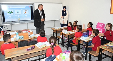 Balya Belediye Başkanı Orhan Gaga’dan Öğrencilere Anlamlı Ziyaret