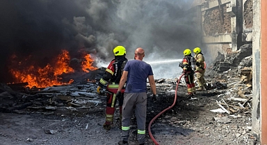 Bandırma 600 Evler Mahallesi’nde Depo Yandı