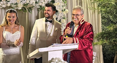 Bandırma Belediye Başkanı Dursun Mirza İki Çiftin Nikâhını Kıydı