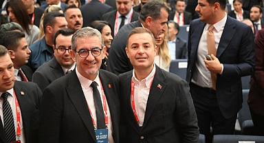 Başkan Ahmet Akın’dan CHP Kurultayı ve Özgür Özel’e Tebrik