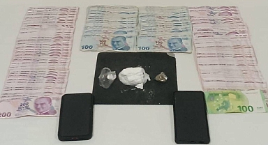 Binlerce Hap, Kokain ve Yüklü Miktarda Suç Geliri Ele Geçirildi