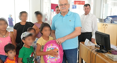 Burhaniye’de İhtiyaç Sahibi Öğrencilere Eğitim Desteği