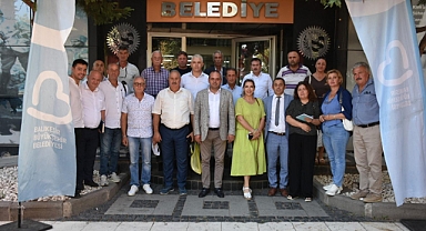 Büyükşehir’den Erdek, Bandırma ve Karesi’de Muhtarlar Buluşması