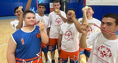 Edremit MTAL Özel Eğitim Sınıfı Basketbol Takımı Türkiye Şampiyonu Oldu