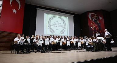 Edremit’te Kurtuluş Coşkusu: Efe Türküleriyle Türk Halk Müziği Konseri Düzenlendi