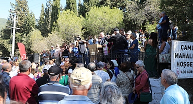 Edremit’te Usta Sanatçı Tuncel Kurtiz 12. Yılında Anıldı