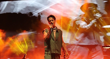 Gönen’de Kurtuluş Şenlikleri ve Oya-Çeyiz Fuarı Müzikle Renklendi