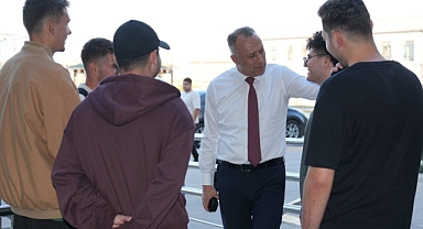 İl Müdürü Adem Özalp’ten Bandırma’daki Yurtlarda Öğrencilere Ziyaret