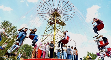İvrindi Korucu Panayırı’nda Coşku ve Bereket Bir Araya Geldi