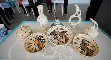 ‘Mavinin Lâl Hali’ sanatseverlerle buluşuyor