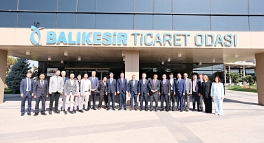 MHP Heyeti, Balıkesir Ticaret Odası’nı Ziyaret Etti