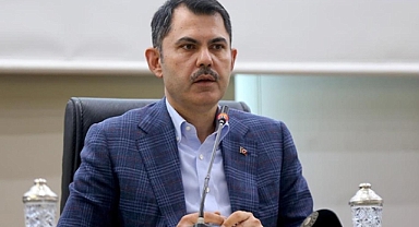 Murat Kurum Balıkesir’de: Sındırgı’da Deprem Konutlarının Temeli Atıldı, Valiliğe Ziyaret Gerçekleştirildi