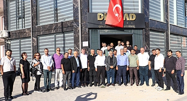 Mustafa Canbey’den Doğu ve Güneydoğu İş İnsanları Derneği’ne Ziyaret