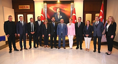 Türkiye Kent Konseyleri Birliği Başkanı Hasan Soygüzel’den Balıkesir Valisi İsmail Ustaoğlu’na Ziyaret