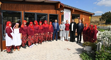 Vali Ustaoğlu, Gönen’de Kadın Girişimciler ve Vatandaşlarla Buluştu