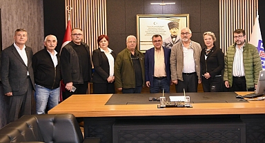 Altıeylül’de Emeklilerden Belediye Ziyareti