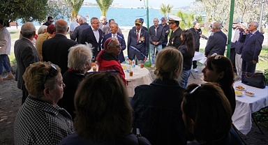 Ayvalık Belediye Başkanı Mesut Ergin, Dünya Astsubaylar Günü'nü TEMAD Üyeleriyle Kutladı