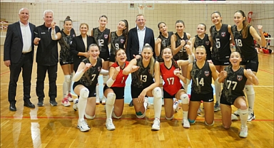 Ayvalık Gelişim Spor, Ev Sahipliğindeki Maçta Bandırma Çelik Spor'u 3-0 Mağlup Etti