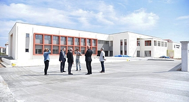 Ayvalık’ta Eğitim Yatırımlarında Hızlı Adım