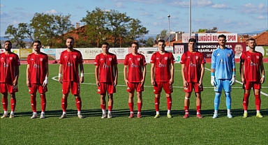 Ayvalıkgücü Belediyespor, Eskişehirspor’u 2-0 Mağlup Etti