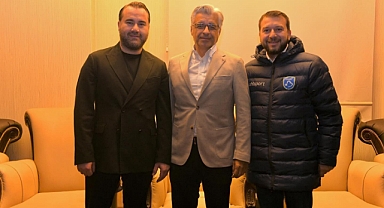 Balıkesir Büyükşehir Belediyespor Başkanı Burç Özoğuz'dan Balıkesirspor’a Tebrik Mesajı