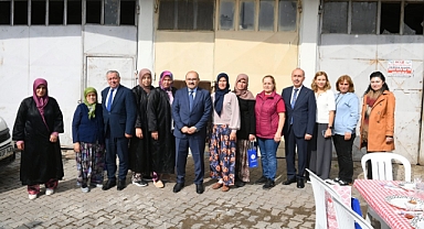 Balıkesir’de Kadın Çiftçiler Günü Özel Ziyaretle Kutlandı