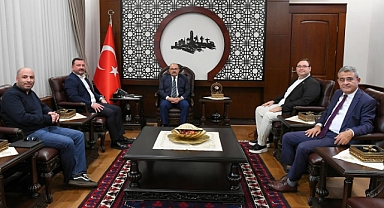 Balıkesir’de Önemli Ziyaret: Milletvekili Yüksel’den Vali Ustaoğlu’na Nezaket Ziyareti