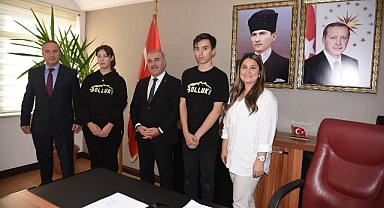 Balıkesir’de Türkiye Yüzyılı Maarif Modeli ve CERN Projesi Görüşmeleri