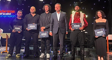 Balıkesirli Gençlerden Kültür ve Sanatta Büyük Başarı