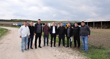 Bandırma Belediyesi’nden Kırsala Destek: Üreticilere Tarım Arazisi Gösterimi