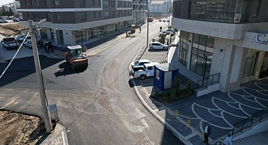 Bandırma’da Asfalt ve Park Seferberliği: Şehir Güzelleşiyor