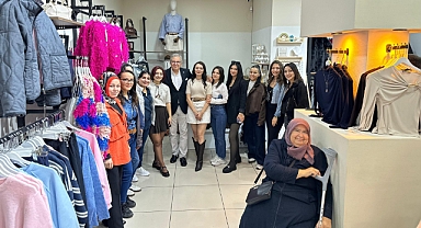 Bandırma’da Yeni Bir Kadın Girişimci Başarısı: Capris Mağazası Açıldı