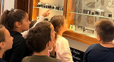 Burhaniye’de Öğrenciler Kent Arşivi’nde Tarihle Buluştu