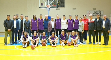 Burhaniye’nin Potadaki Gururu, Galibiyet İçin Sahaya Çıkıyor